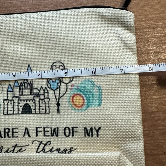 Disney These are a few of my favorite things Make Up Bag NWT (16) - Picture 3 of 4